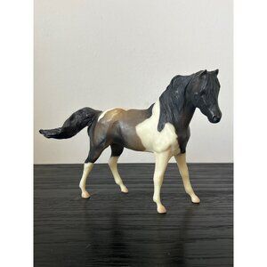 VTG 2001 Breyer Classic Grullo Pinto Mare Toy Horse Brown & Cream Patchwork 9x6